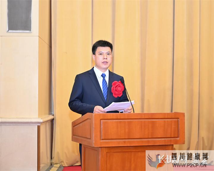 王拴锋:把全部参与者的健康放在第一位(图1) 王拴锋:把全部参与者的健康放在第一位(图1)