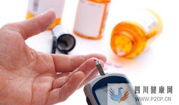 糖尿病人晚上喝水,对血糖不利?医生:白开水可以,有3种水少喝(图2) 糖尿病人晚上喝水,对血糖不利?医生:白开水可以,有3种水少喝(图2)