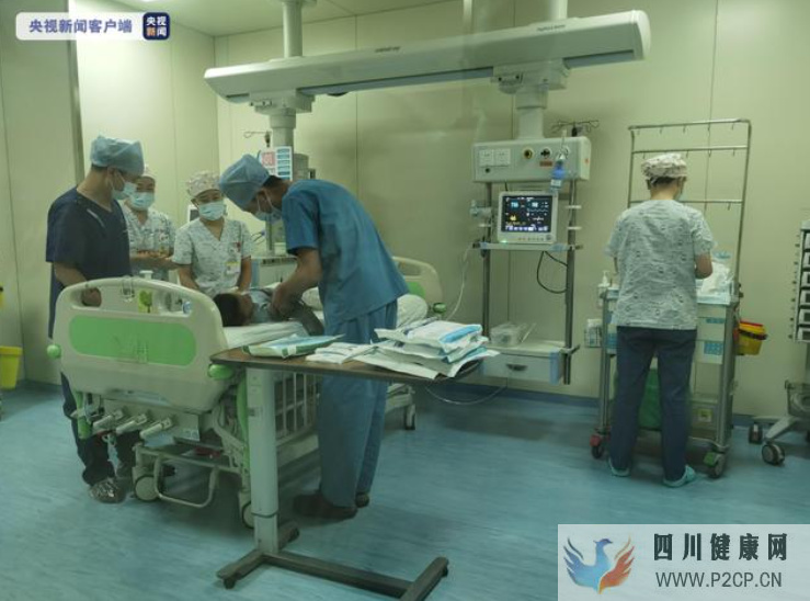 一针省60余万!4岁患儿成SMA靶向药砍价后首例受益者,母亲新年愿望:“希望孩子好起来,可以去上学”(图1) 一针省60余万!4岁患儿成SMA靶向药砍价后首例受益者,母亲新年愿望:“希望孩子好起来,可以去上学”(图1)