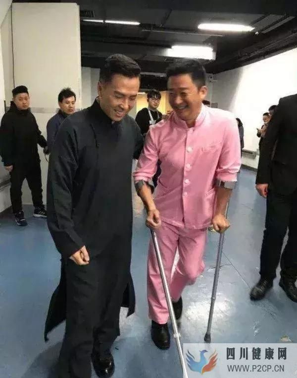 流浪关节炎——《流浪地球》热映后再议吴京的干细胞治疗(图2) 流浪关节炎——《流浪地球》热映后再议吴京的干细胞治疗(图2)