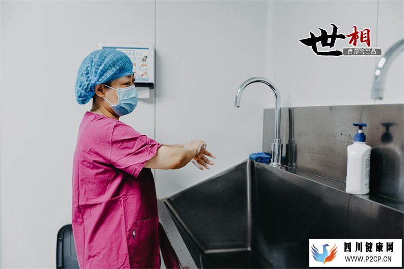 正在上传... b0aa103631502c44fab637d27eb078f4.jpeg